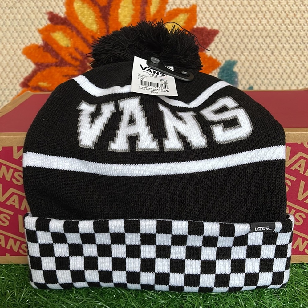 Vans WM Spirit Pom Black Checker Beanie Skateboarding Hat Women Men VN0A5LG3BLK - Picture 4 of 16